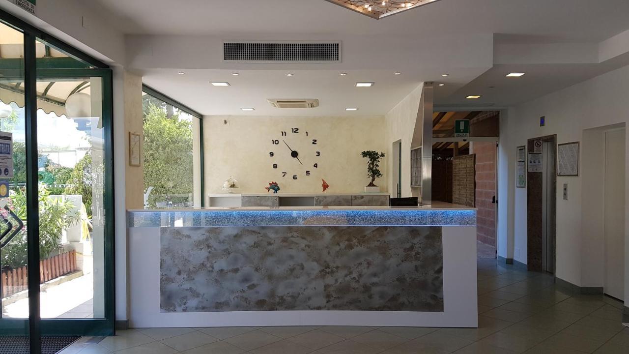 Abahotel Milano Marittima Exteriör bild