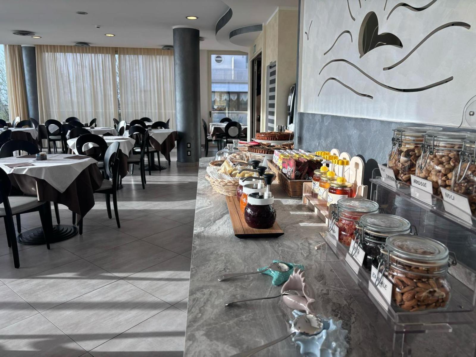 Abahotel Milano Marittima Exteriör bild