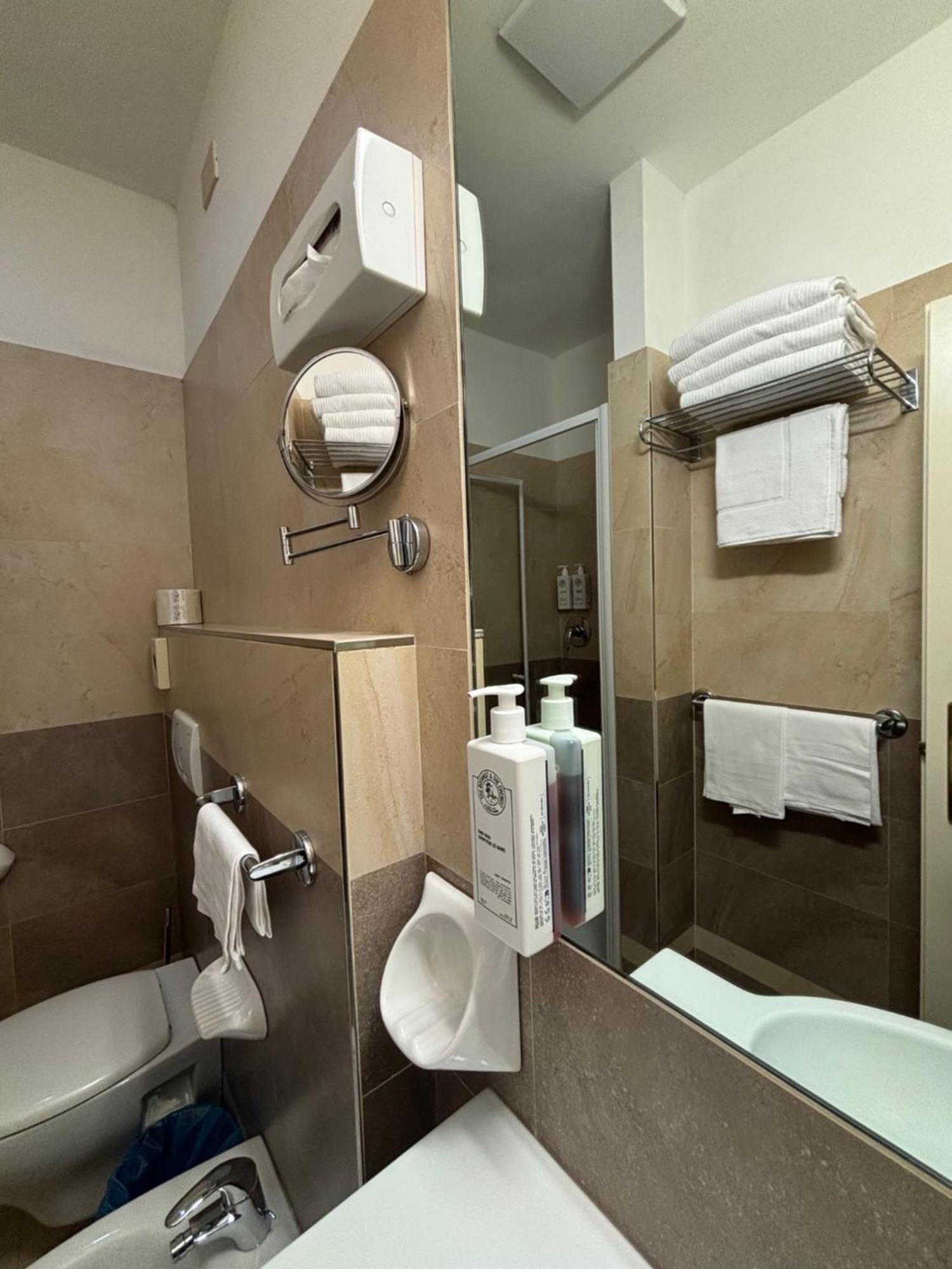 Abahotel Milano Marittima Exteriör bild