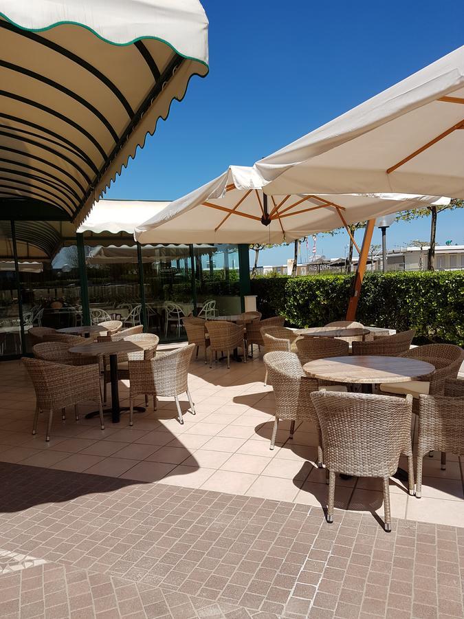 Abahotel Milano Marittima Exteriör bild